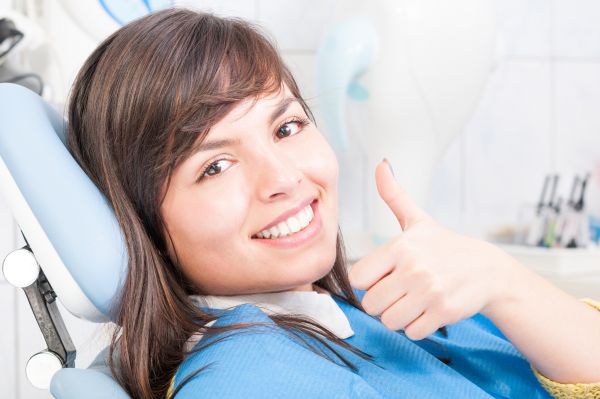 Tips For Becoming A Dental Assistant